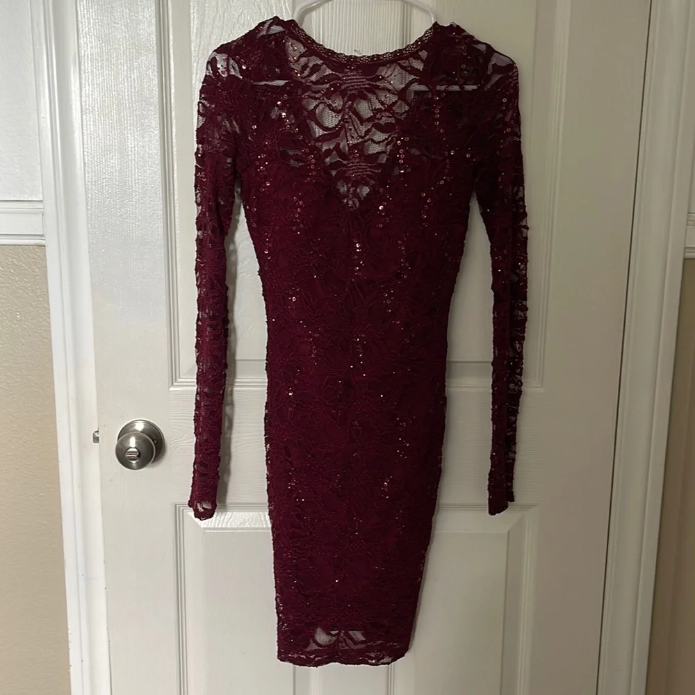 🖤 Windsor Lined Formal Lace Long Sleeve Dress - Picture 2 of 6